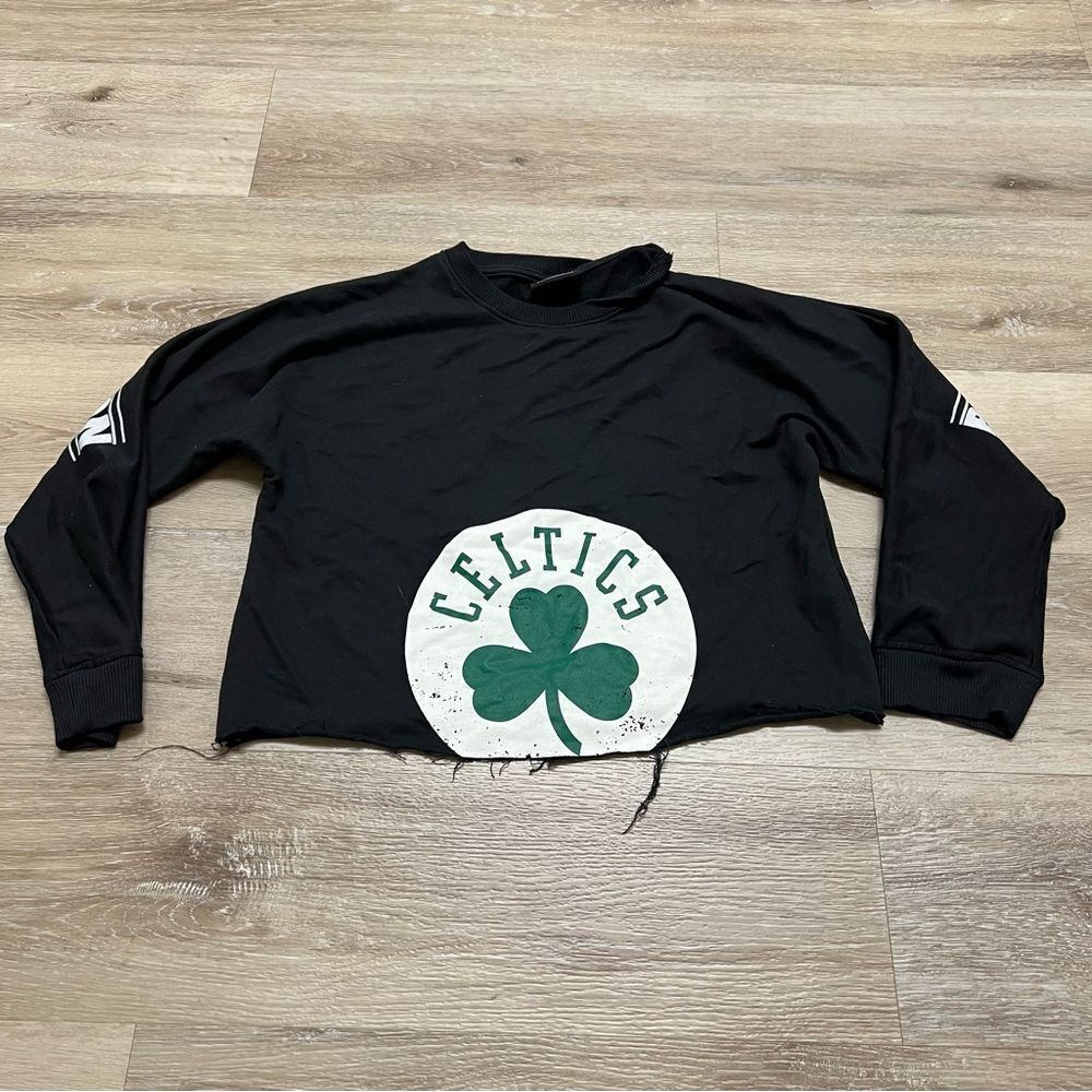 FISLL Womens Sweatshirt Boston Celtics NBA Basketball Women's Crop Medium Black